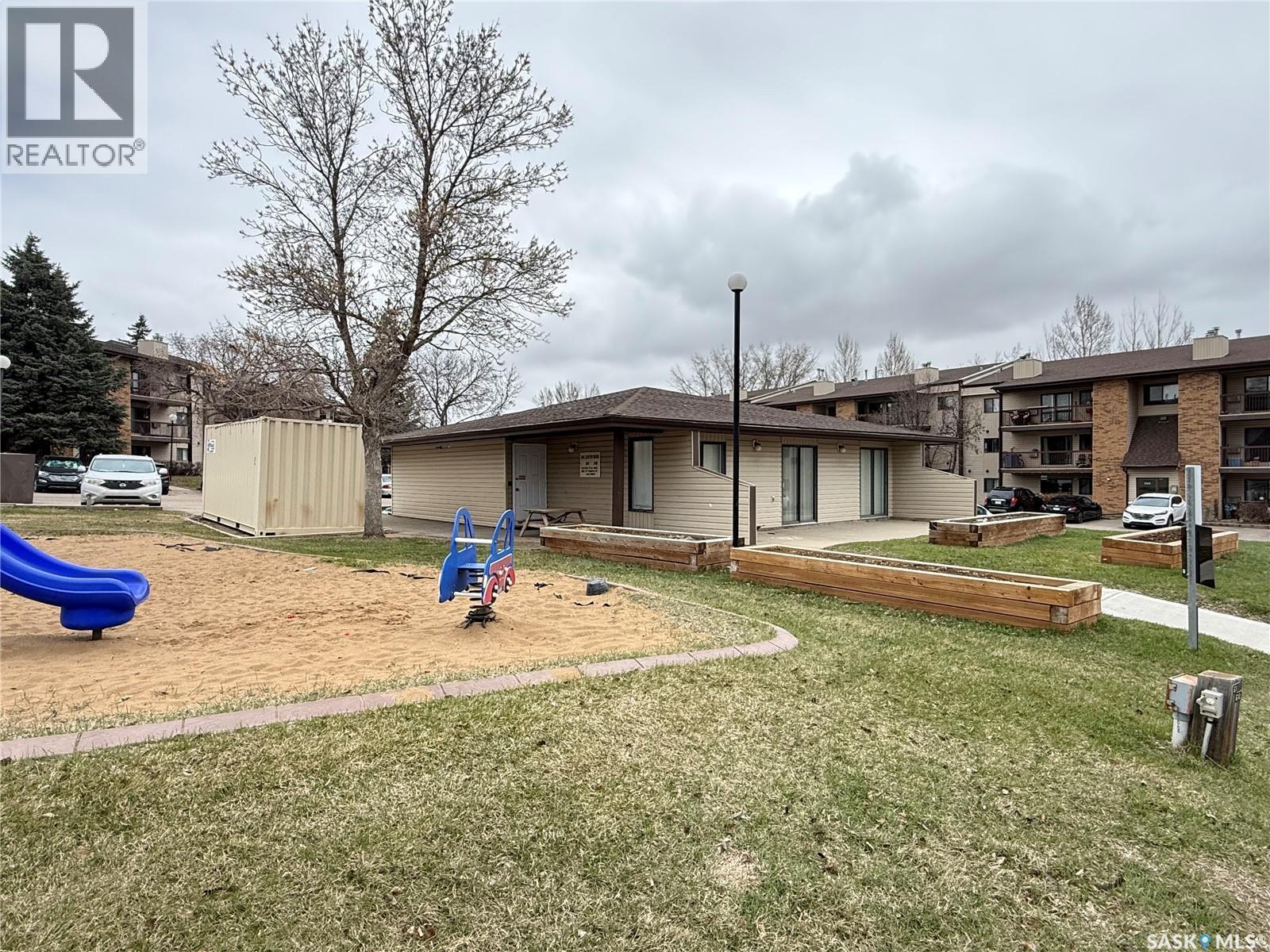 101 335 Kingsmere Boulevard, Saskatoon, SK - Outdoor