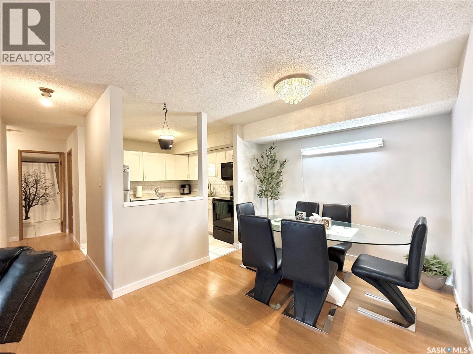 101 335 Kingsmere Boulevard, Saskatoon, SK - Indoor Photo Showing Dining Room