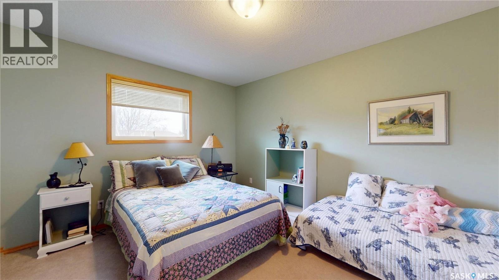 11172 Wascana Meadows, Regina, SK - Indoor Photo Showing Bedroom
