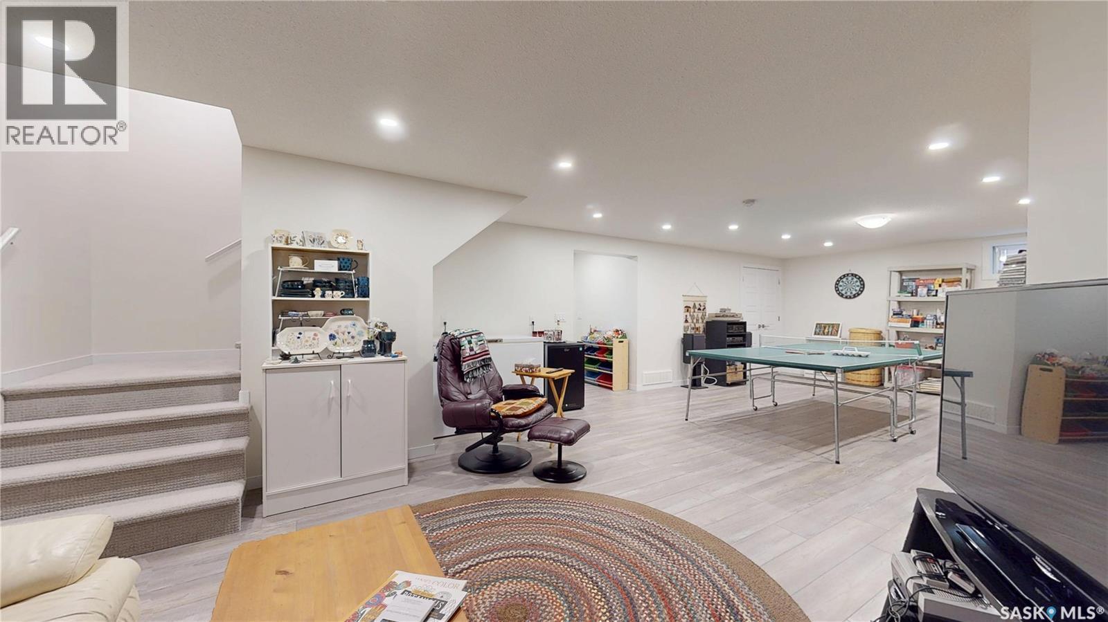 11172 Wascana Meadows, Regina, SK - Indoor