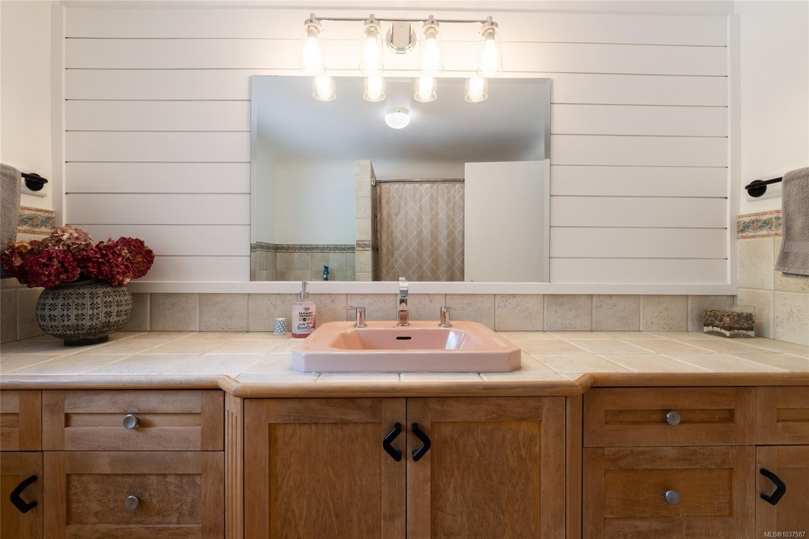 5957 Sooke Rd, Sooke, BC