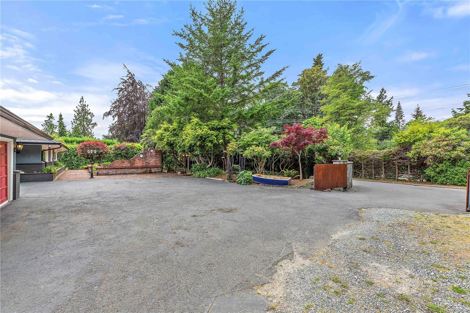 5957 Sooke Rd, Sooke, BC