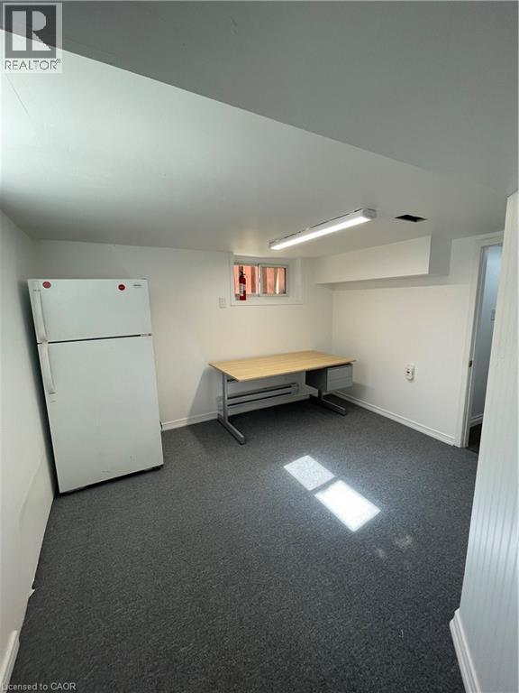 9 Gary Avenue, Hamilton, ON - Indoor