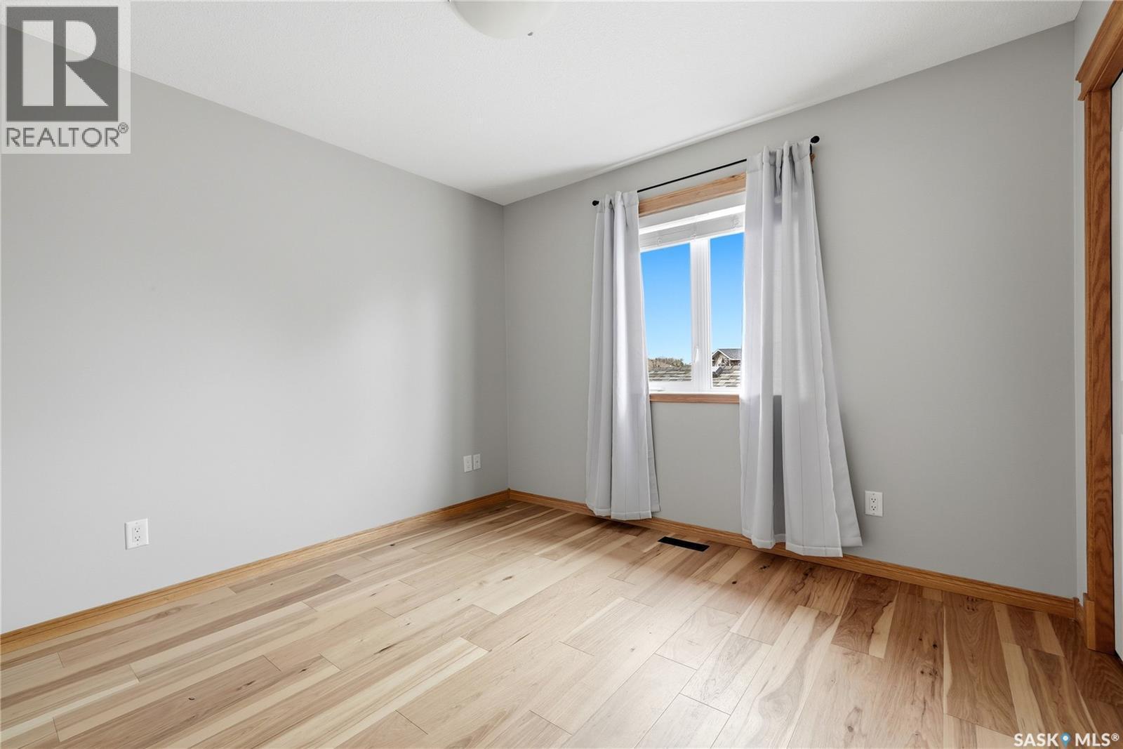 9382 Wascana Mews, Regina, SK - Indoor Photo Showing Other Room