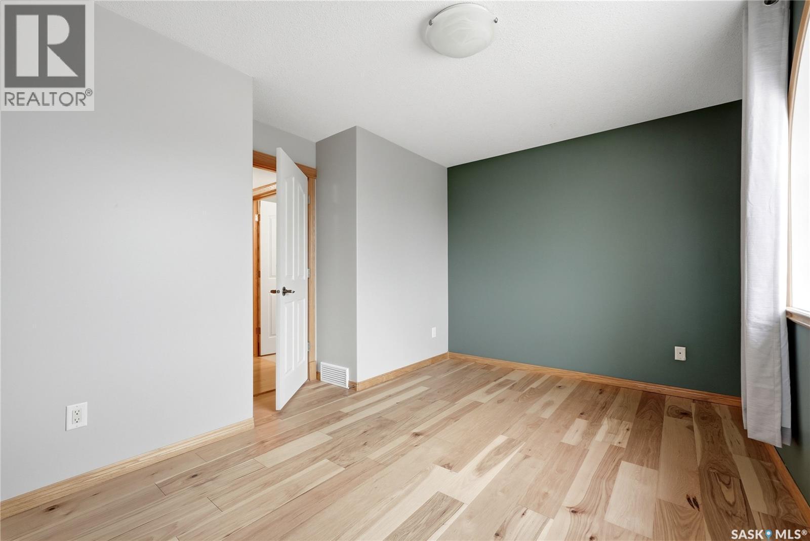 9382 Wascana Mews, Regina, SK - Indoor Photo Showing Other Room