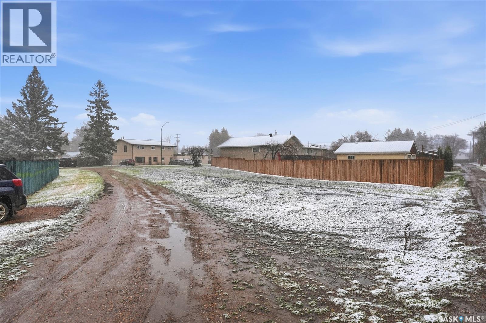 757 6Th Street E, Prince Albert, SK