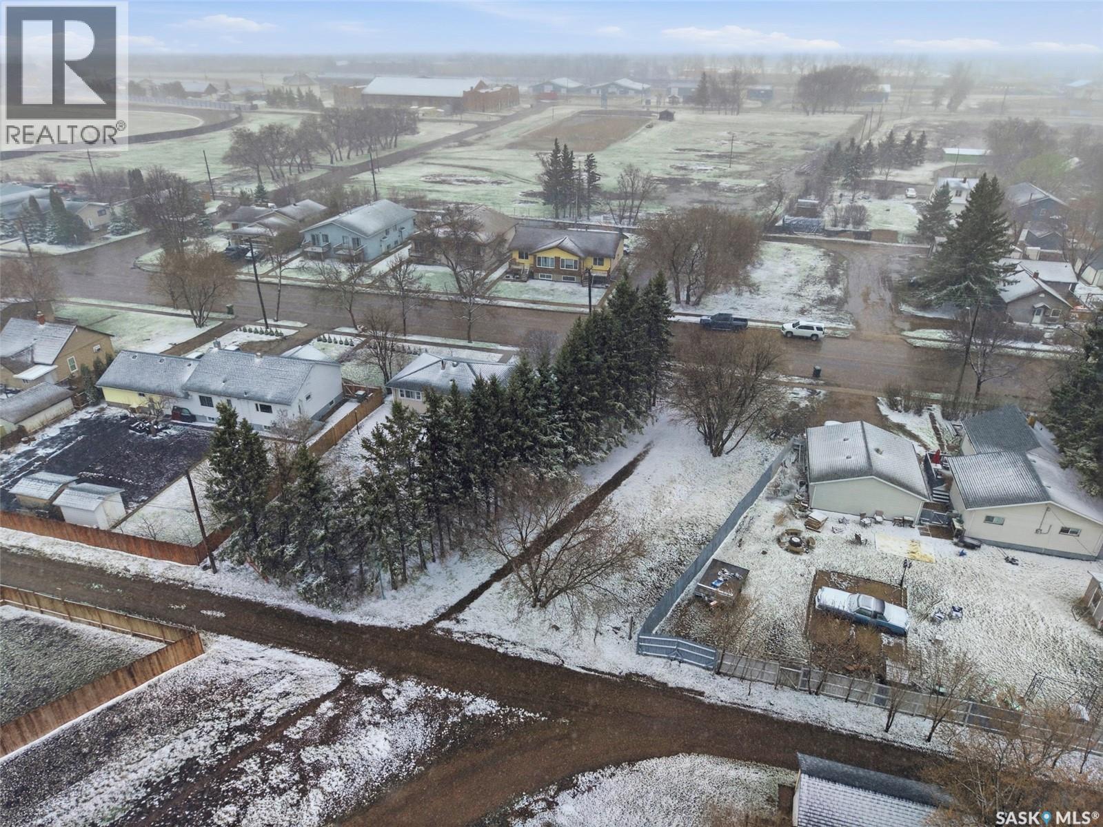 746 7Th Street E, Prince Albert, SK