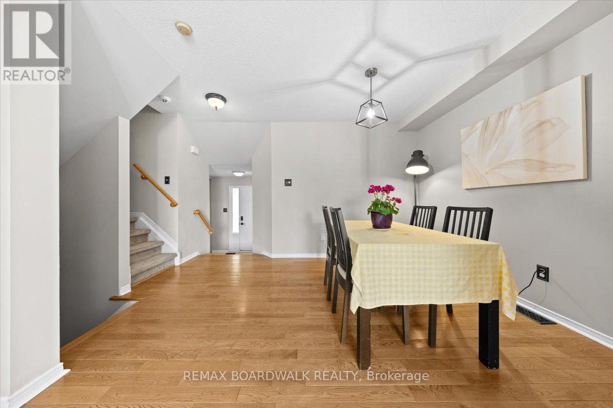 155 Crampton Drive, Carleton Place, ON - Indoor Photo Showing Dining Room