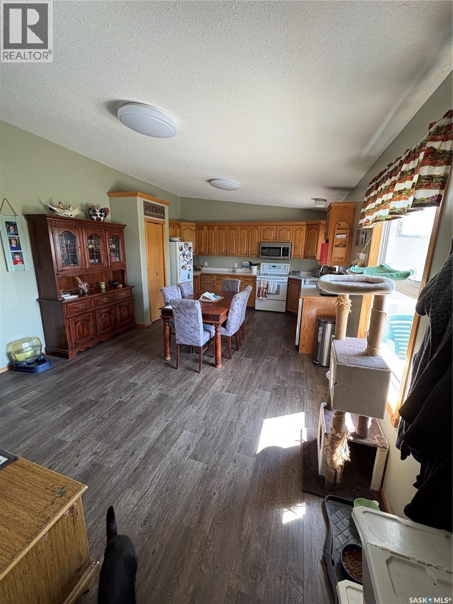 Astren Acreage, Antler Rm No. 61, SK - Indoor Photo Showing Other Room