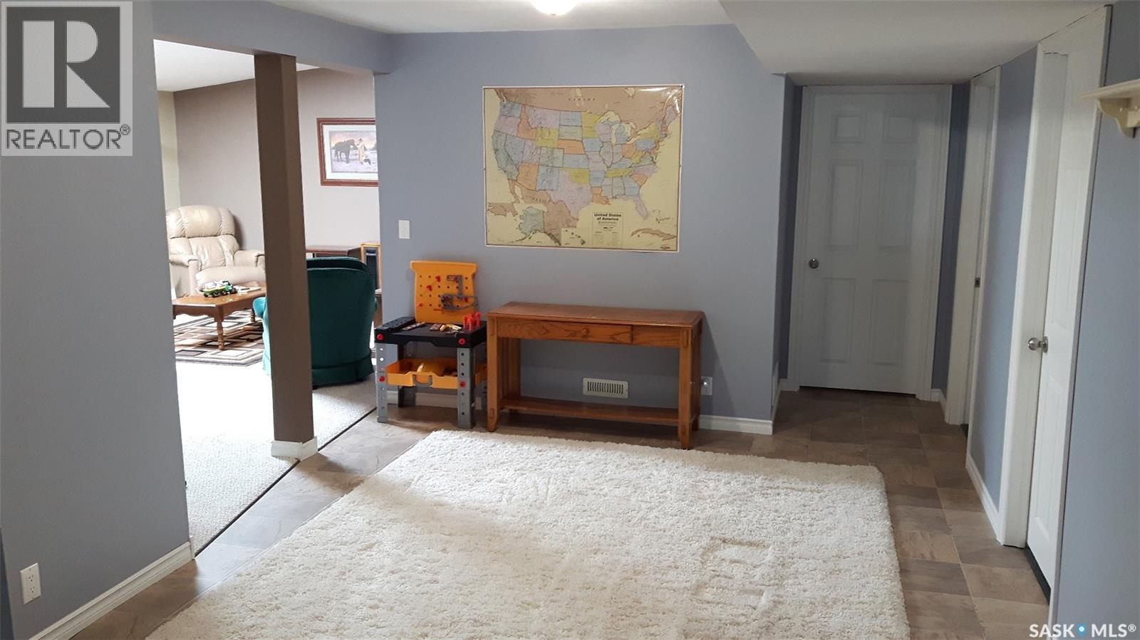 Astren Acreage, Antler Rm No. 61, SK - Indoor