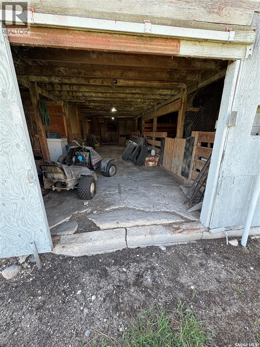Astren Acreage, Antler Rm No. 61, SK - Outdoor