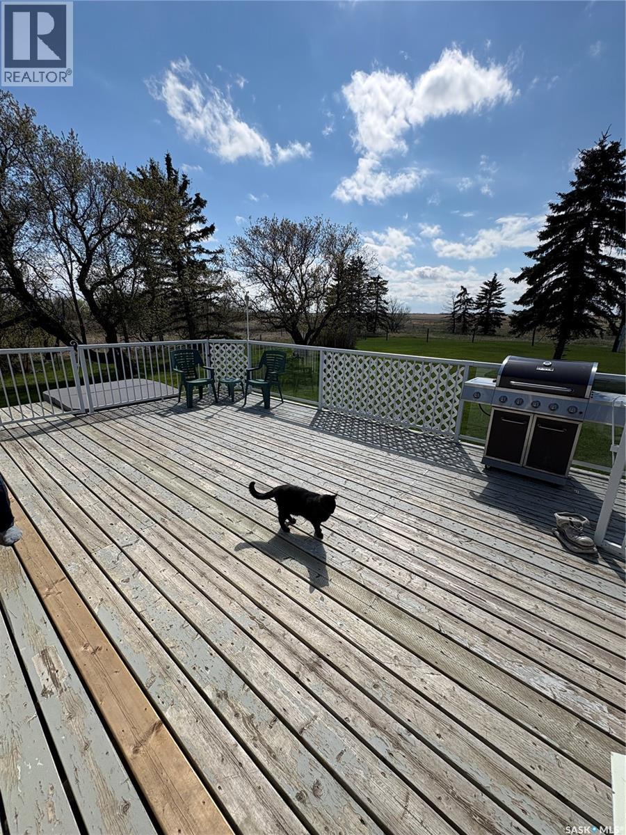 Astren Acreage, Antler Rm No. 61, SK - Outdoor With Deck Patio Veranda