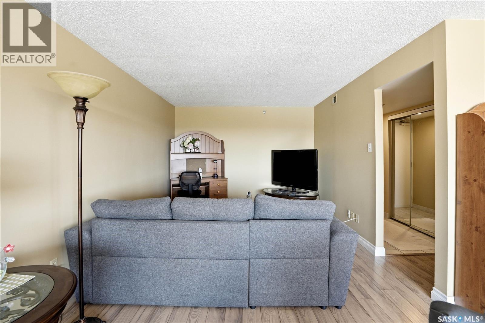 2160 424 Spadina Crescent E, Saskatoon, SK - Indoor Photo Showing Bedroom
