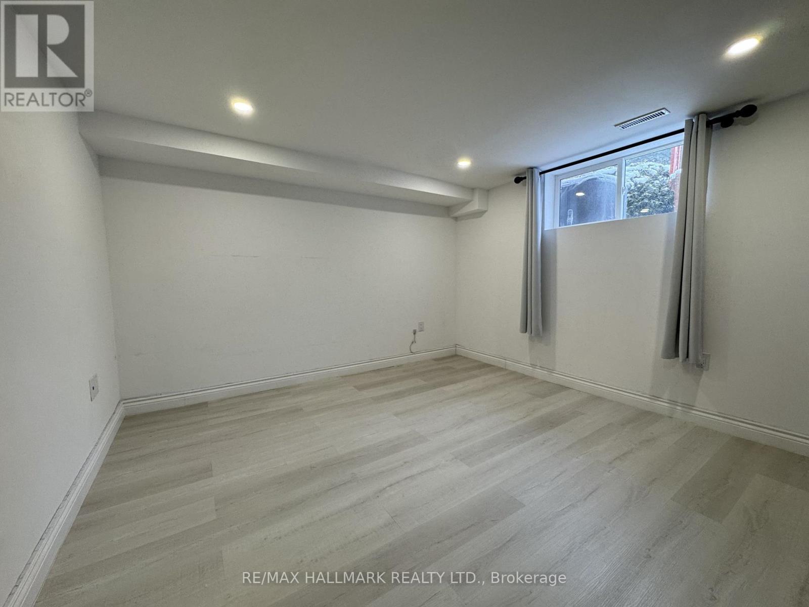 #Basement - 6 Bailey Crescent, Aurora, ON - Indoor