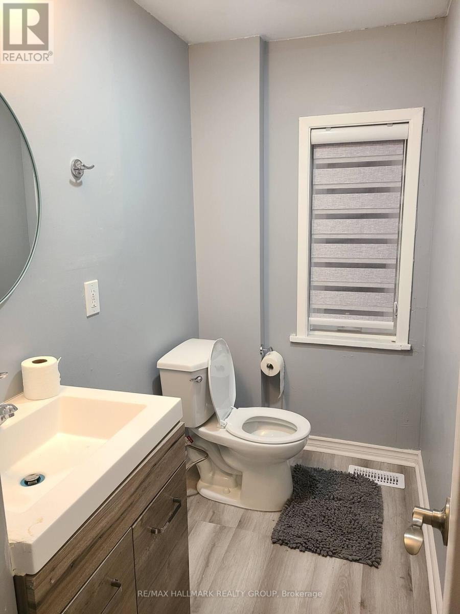 474 Somerset Street W, Ottawa, ON