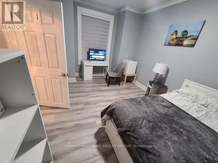 474 Somerset Street W, Ottawa, ON