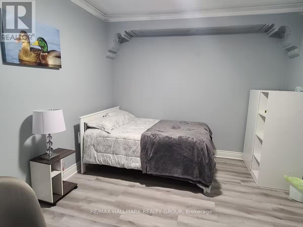 474 Somerset Street W, Ottawa, ON
