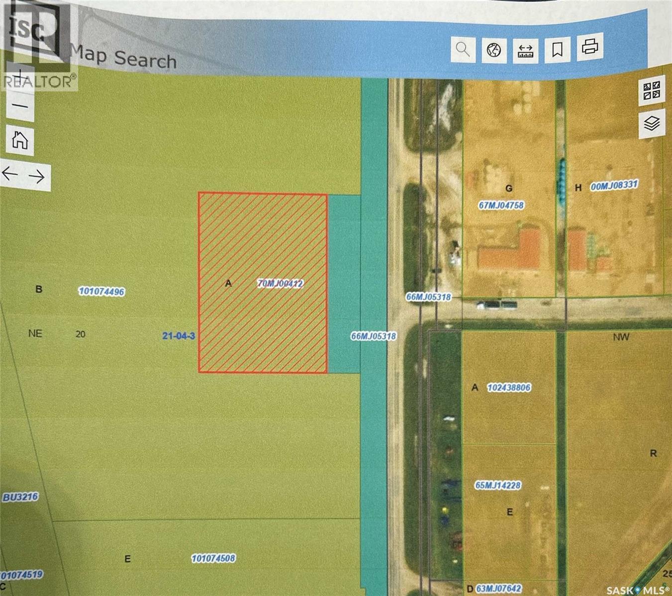 665 Service Road N, Central Butte, SK