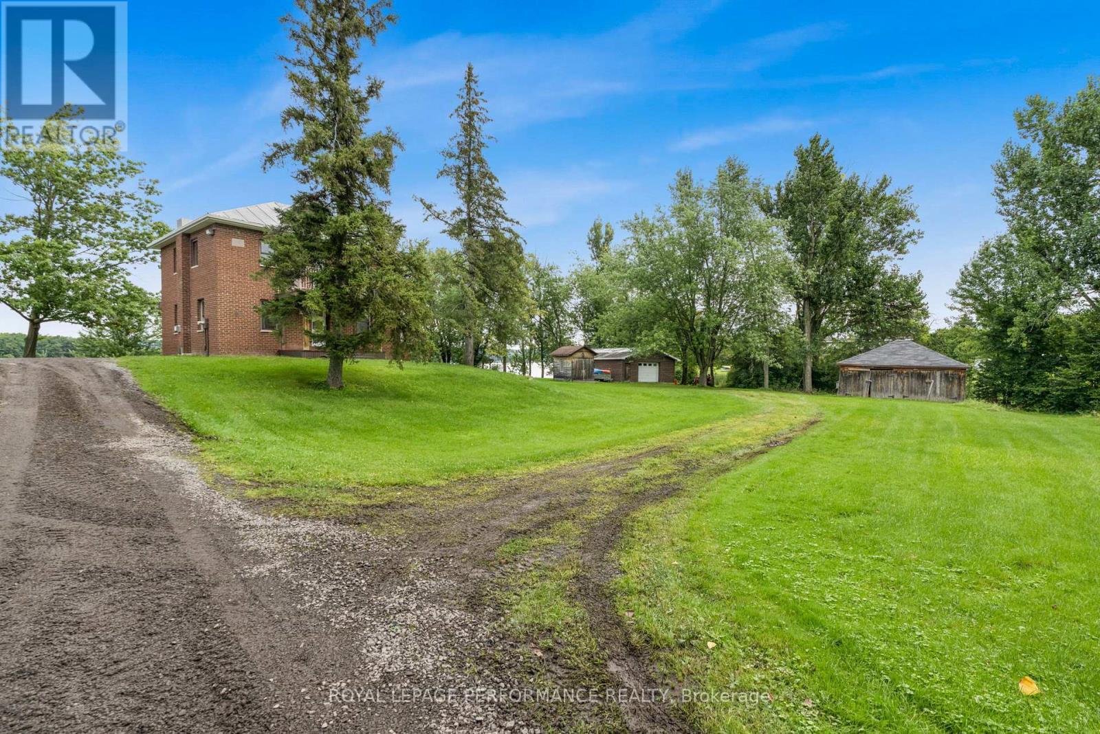 2ND DRIVE IN GARAGE/SHED - 2970 Bay Road, Champlain, ON
