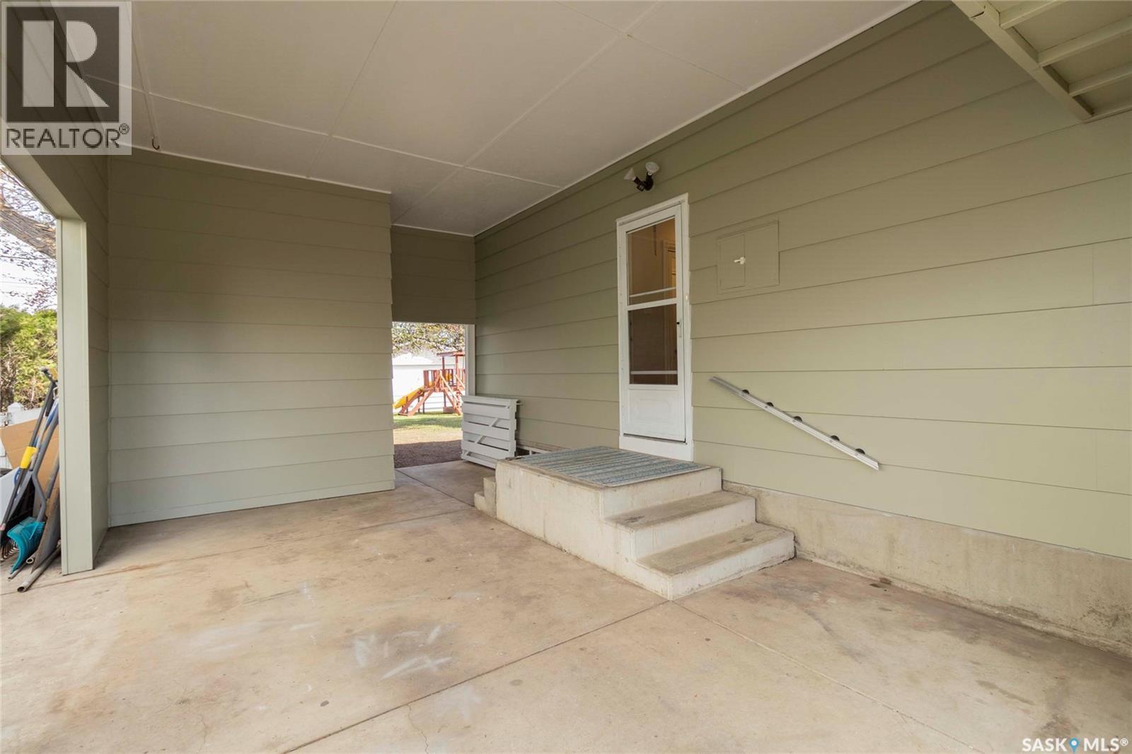1515 Hilliard Street E, Saskatoon, SK - Outdoor With Exterior
