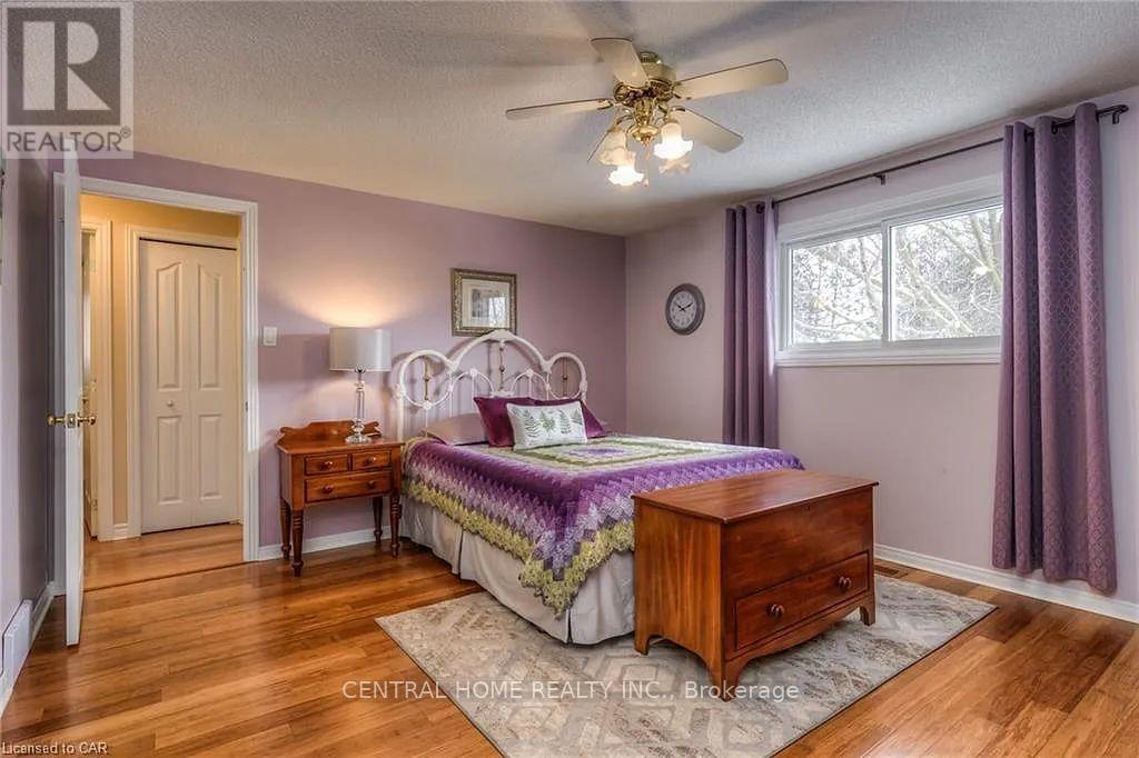 100 Biehn Drive, Kitchener, ON - Indoor Photo Showing Bedroom