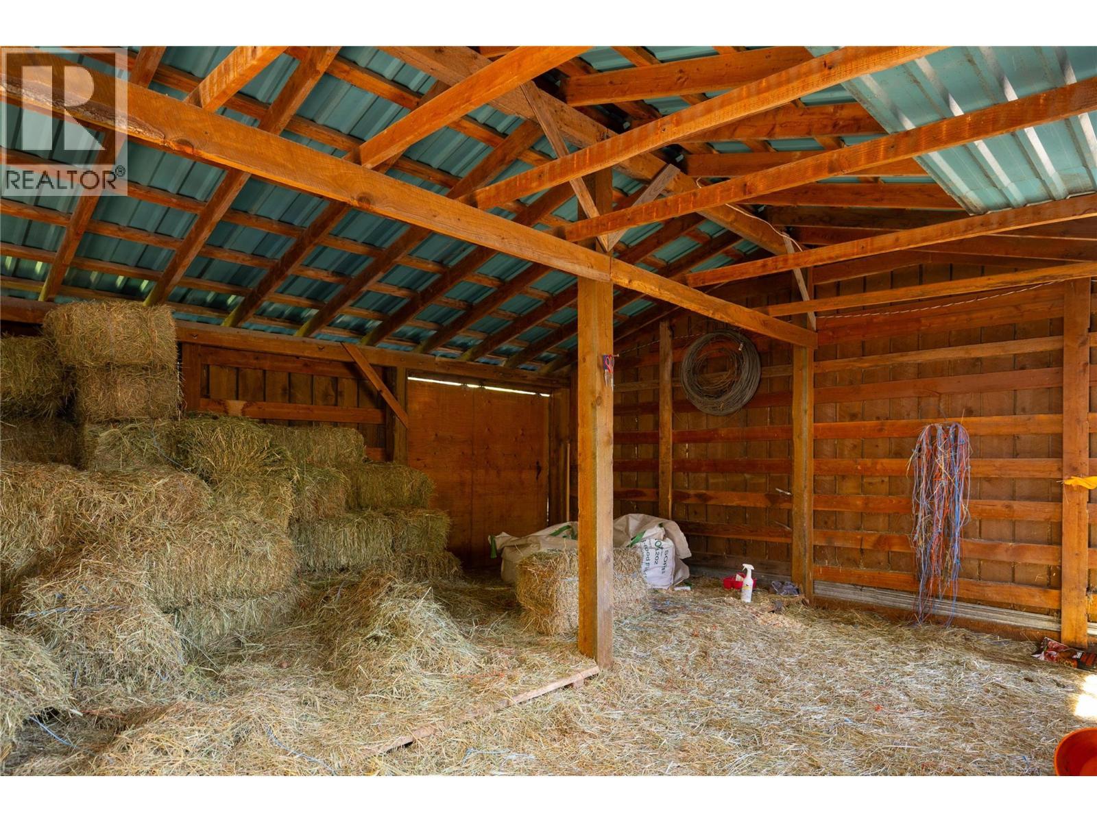 Hay storage - 4644 97 Highway, Westwold, BC - Photo Showing Other Room