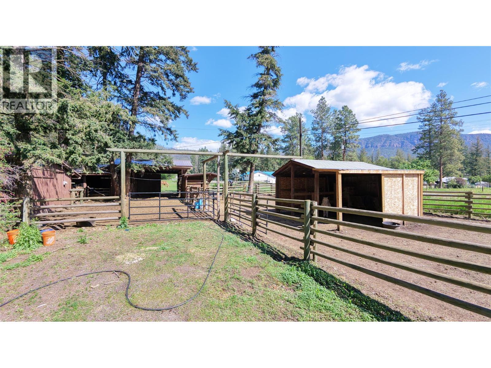 Lots of room for animals! - 4644 97 Highway, Westwold, BC - Outdoor