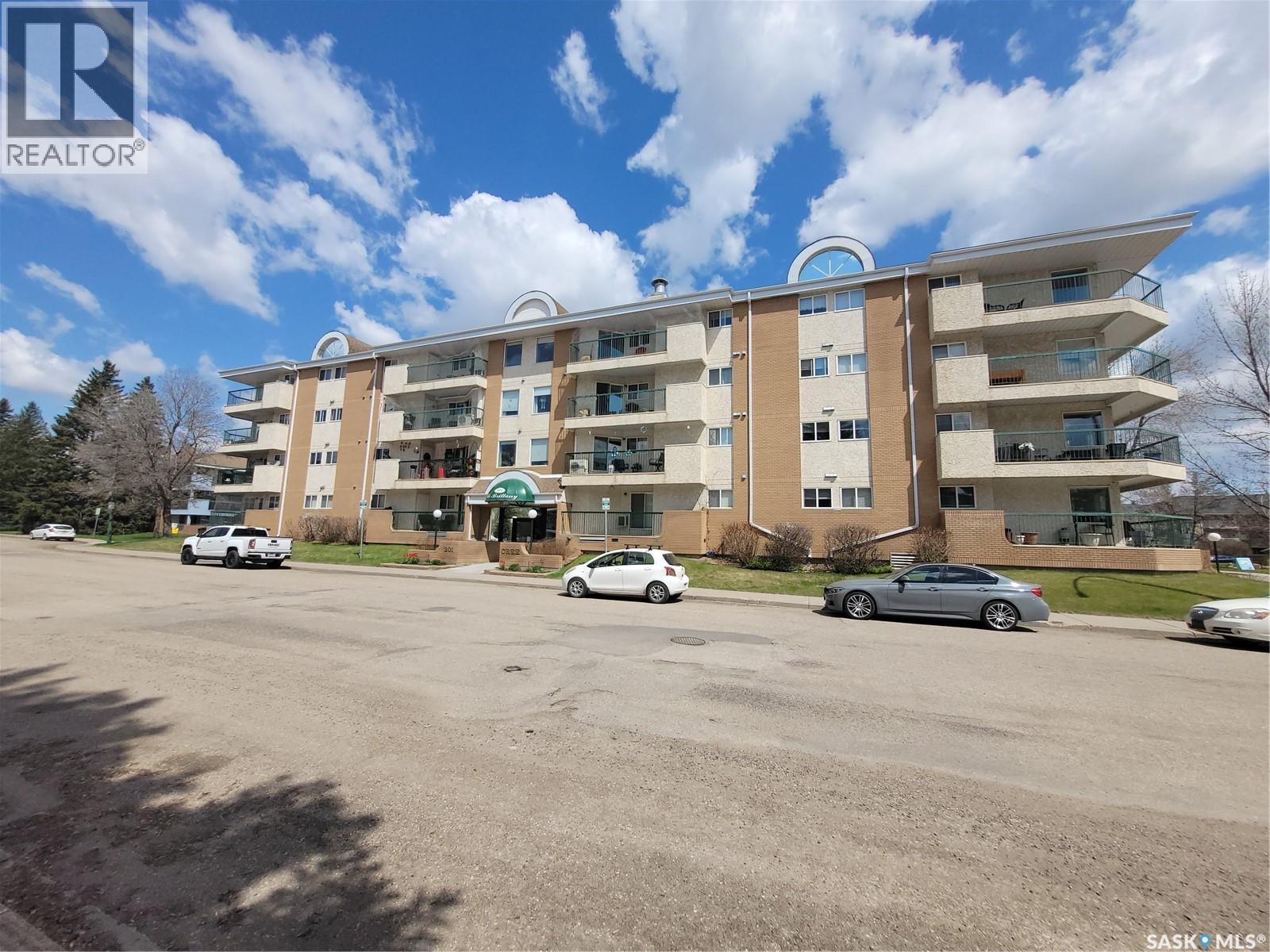 409 301 Cree Place, Saskatoon, SK - Outdoor With Facade