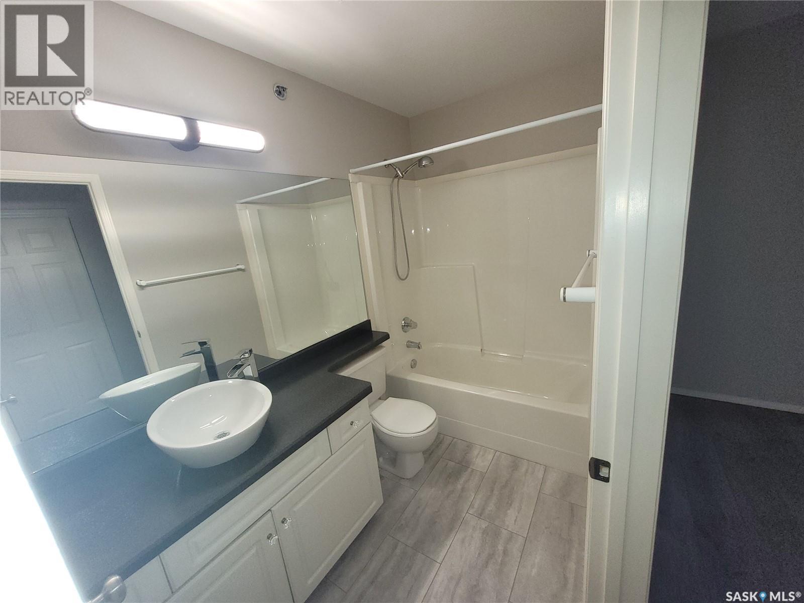 409 301 Cree Place, Saskatoon, SK - Indoor Photo Showing Bathroom