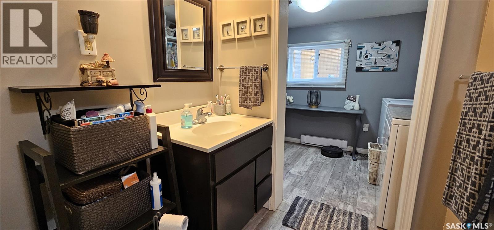 2050 Mccrea Road, Marean Lake, SK - Indoor Photo Showing Bathroom