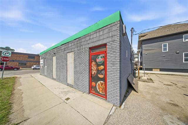 163 Henderson Hwy, Winnipeg, MB