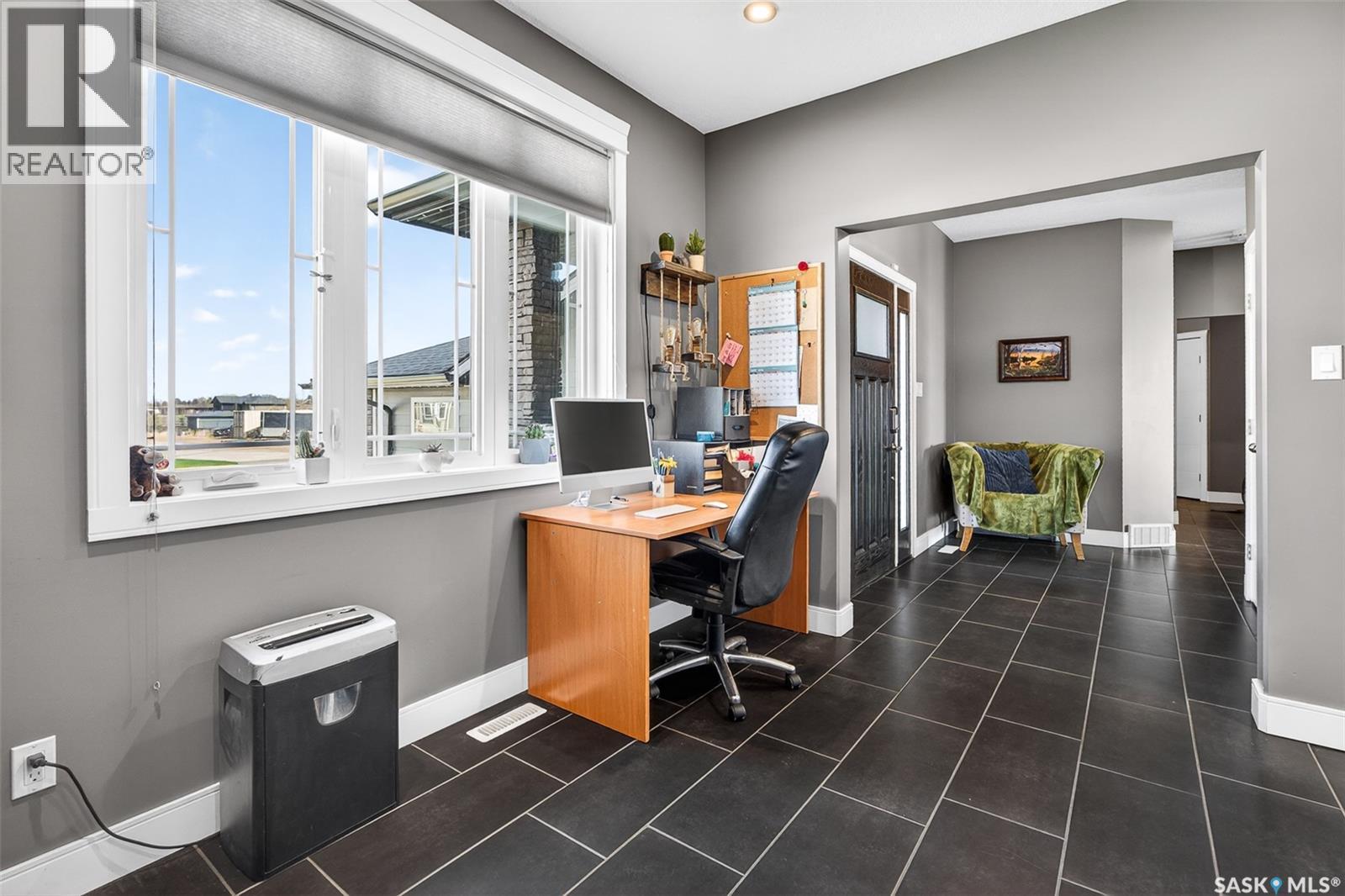 156 Iron Bridge Drive, Moose Jaw, SK - Indoor Photo Showing Office