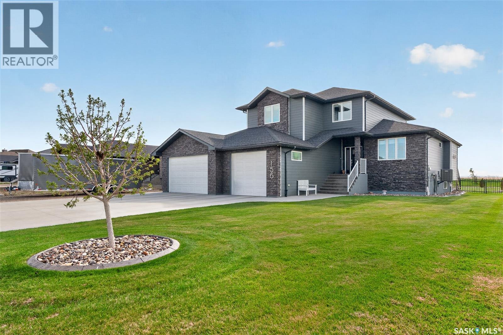 156 Iron Bridge Drive, Moose Jaw, SK - Outdoor