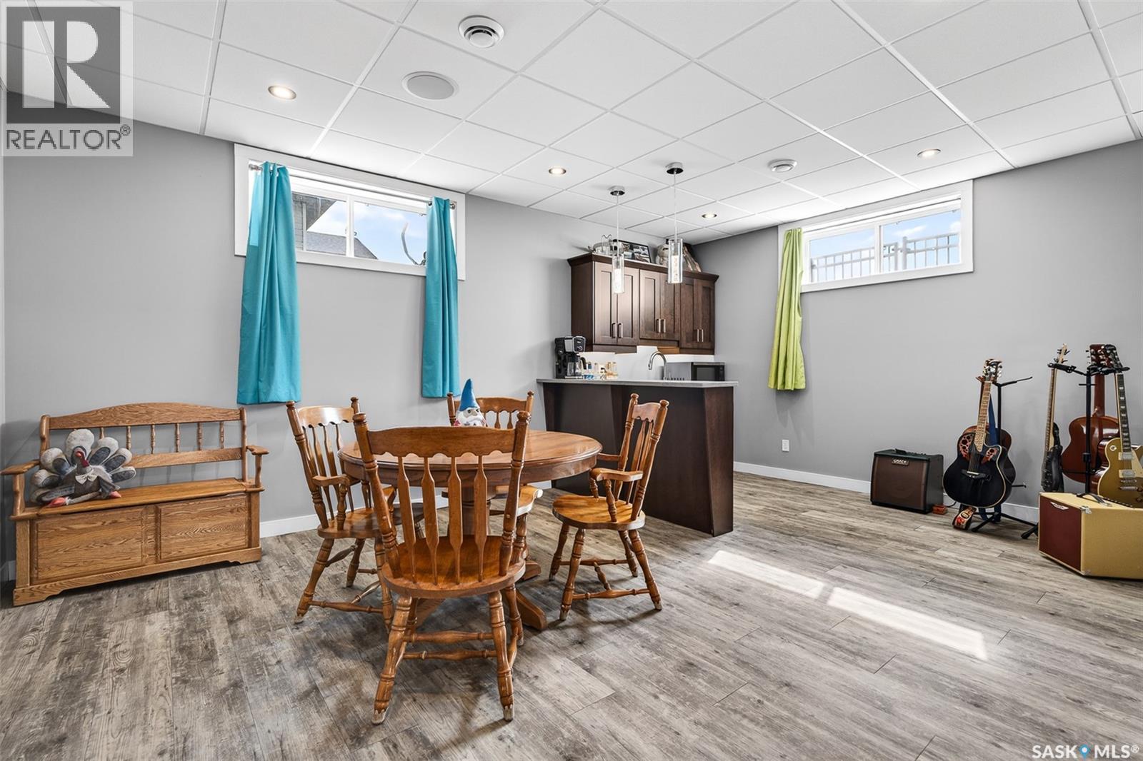 156 Iron Bridge Drive, Moose Jaw, SK - Indoor Photo Showing Dining Room
