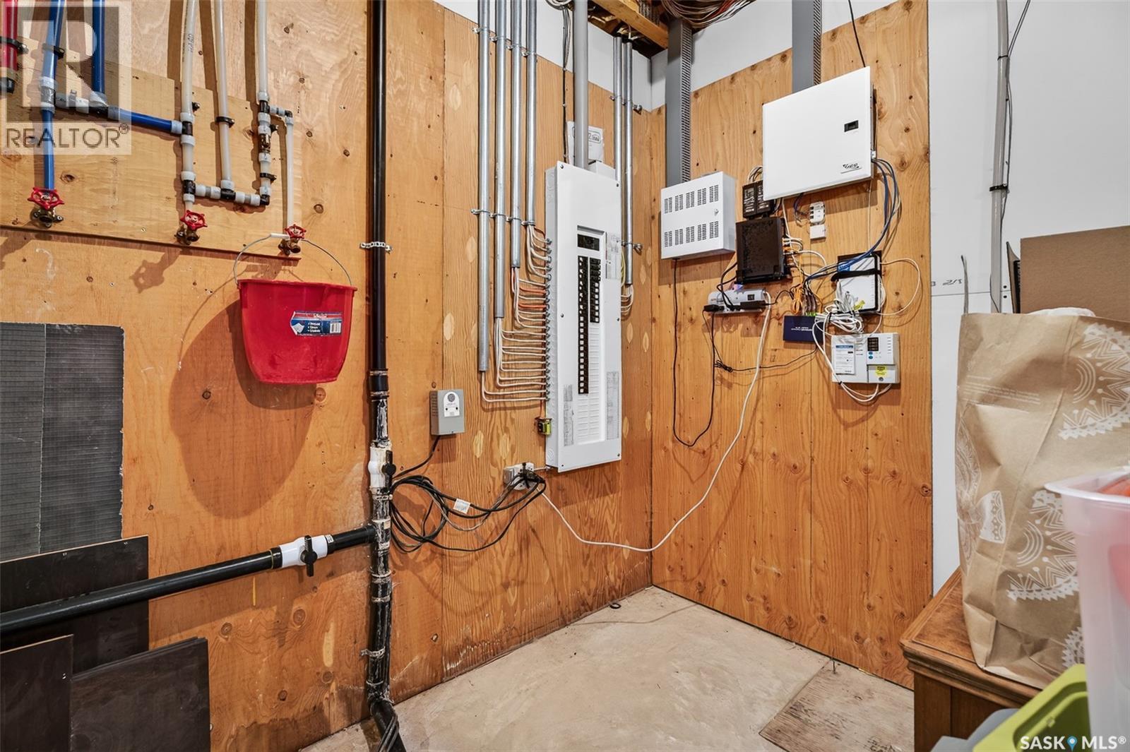156 Iron Bridge Drive, Moose Jaw, SK - Indoor Photo Showing Basement
