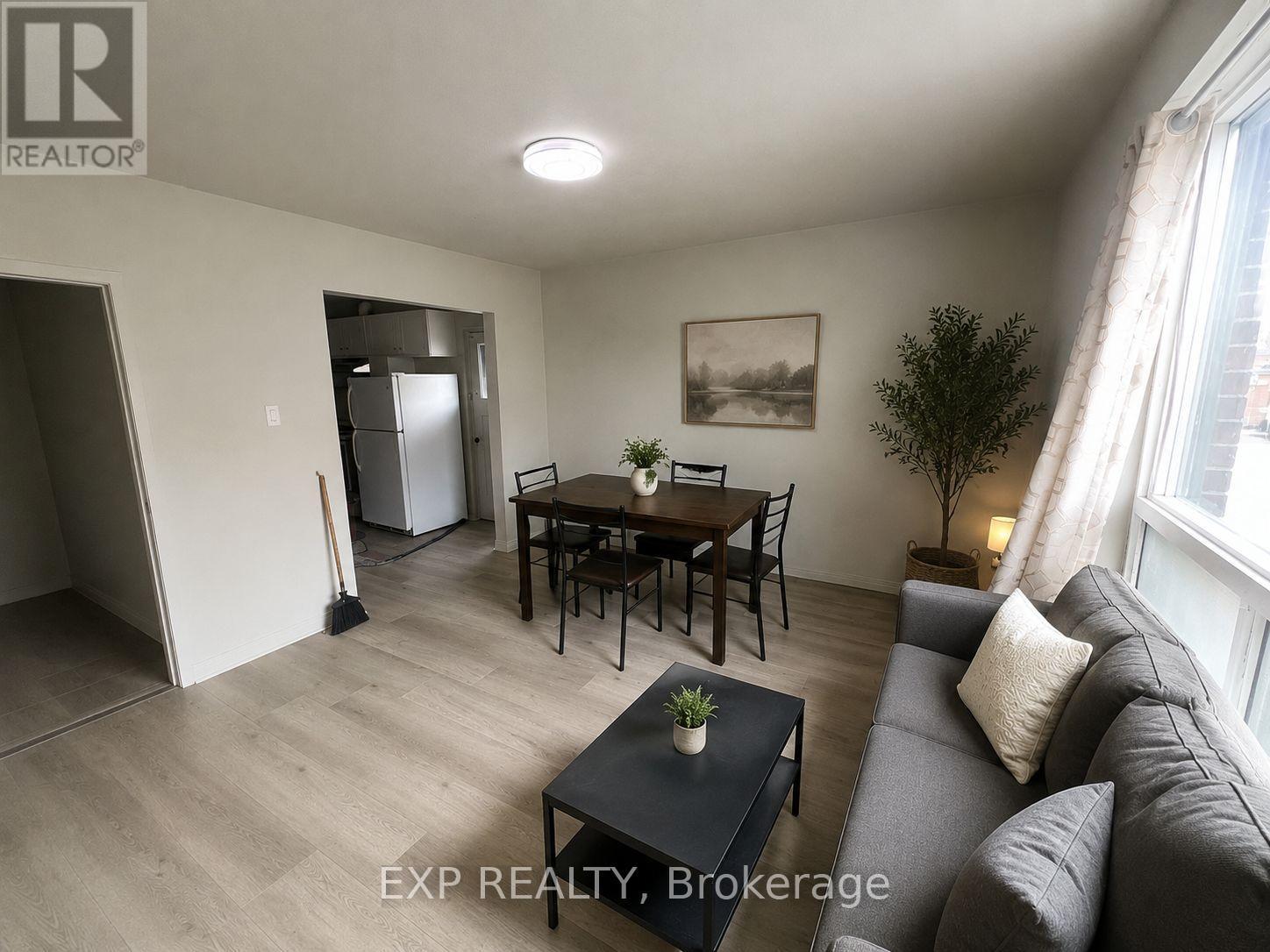 2 - 2146 Danforth Avenue, Toronto, ON
