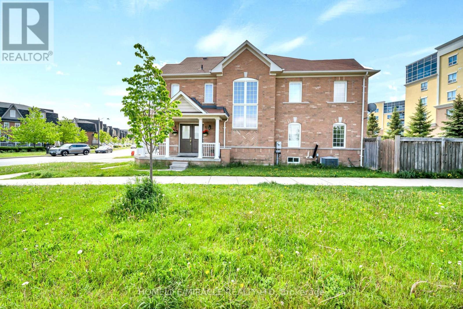 1439 Costigan Road, Milton, ON - Outdoor