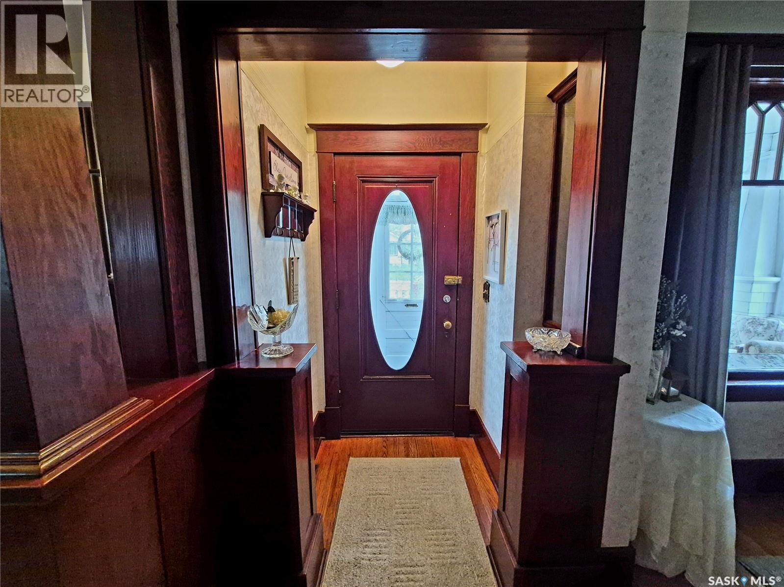 244 3Rd Avenue Nw, Swift Current, SK - Indoor