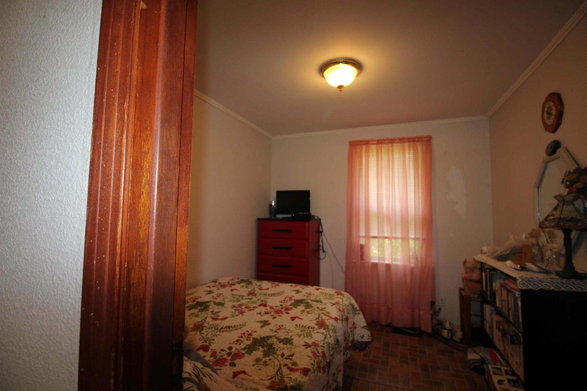 14621 Highway 1, Wilmot, NS