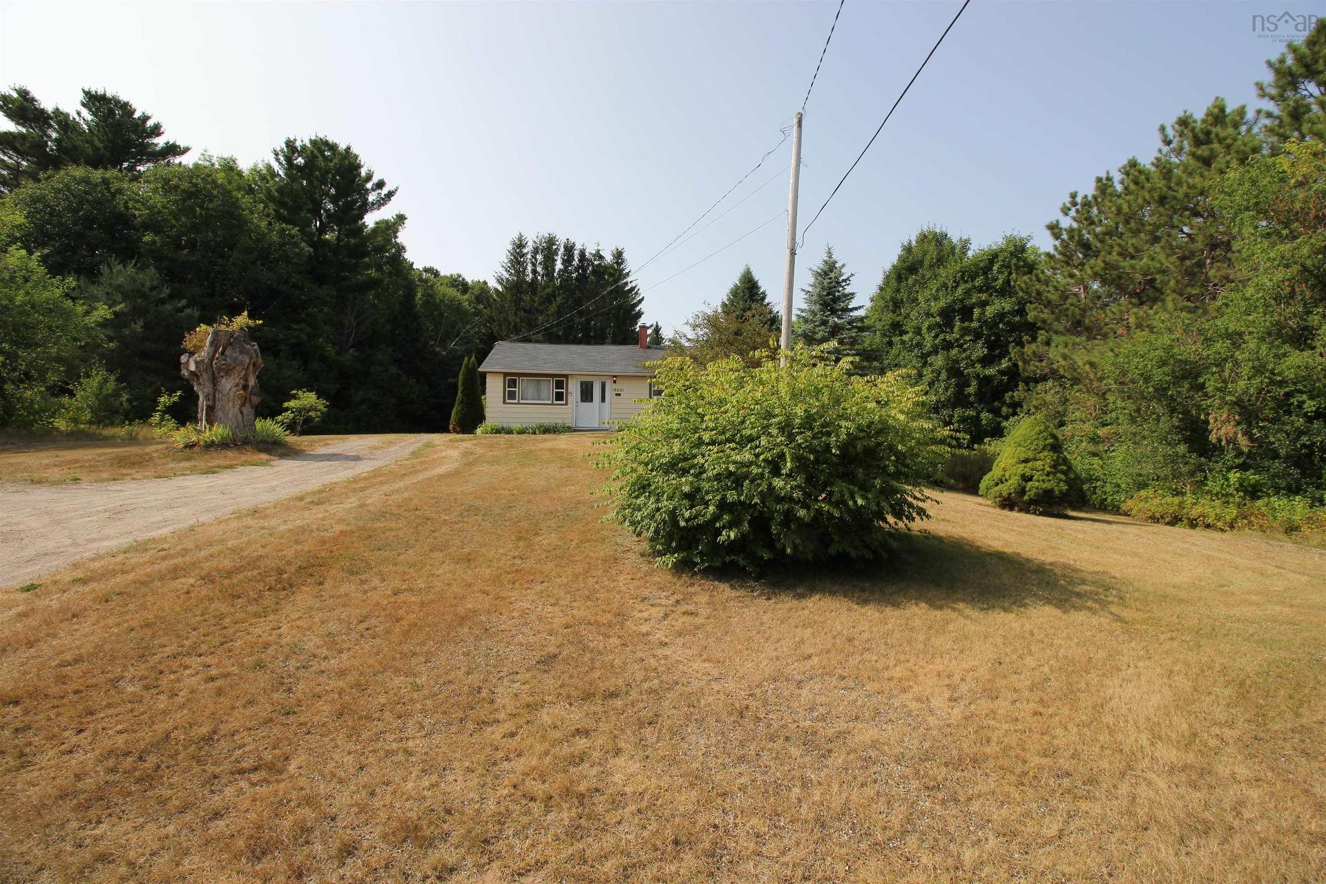 14621 Highway 1, Wilmot, NS