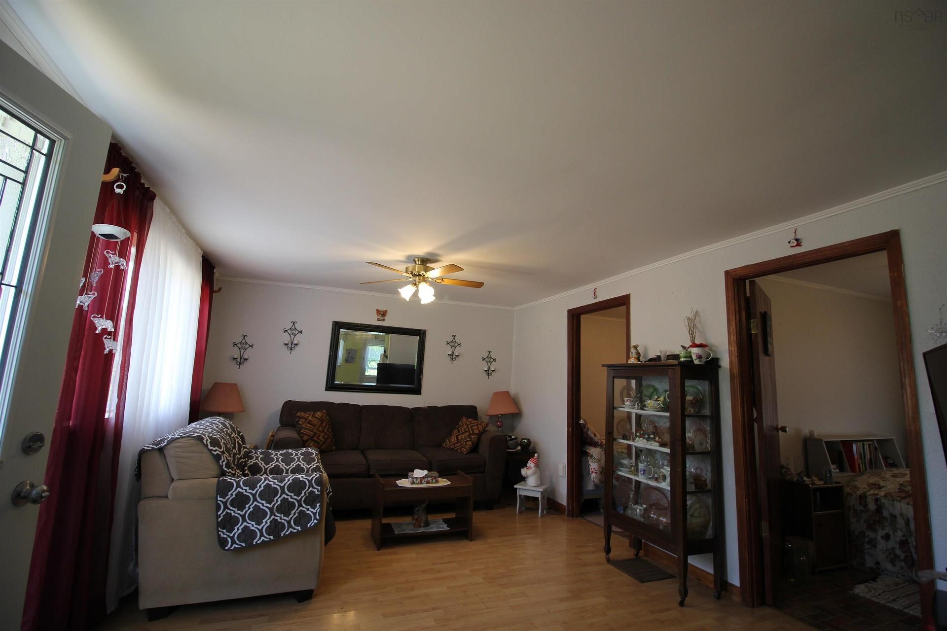 14621 Highway 1, Wilmot, NS