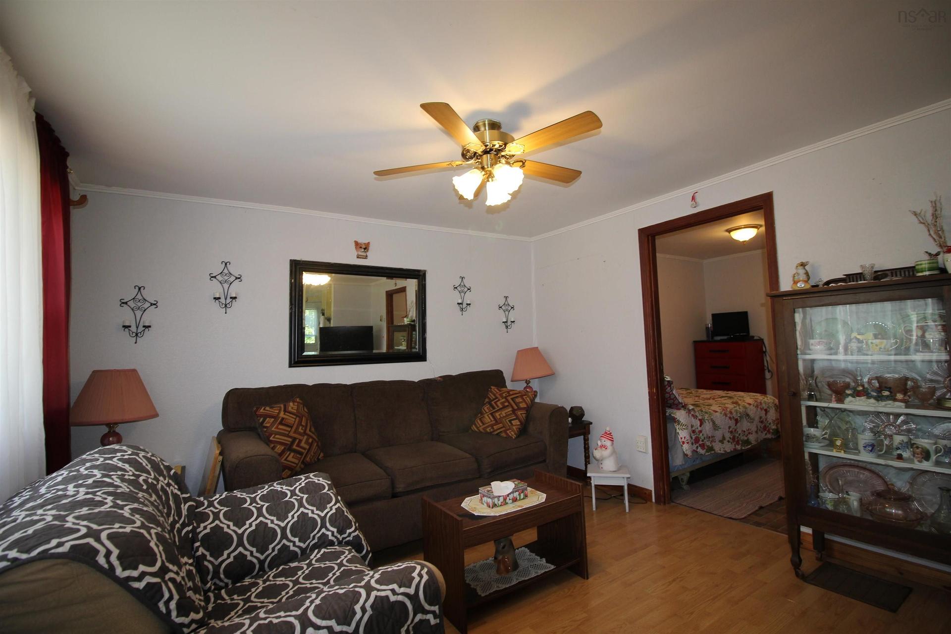 14621 Highway 1, Wilmot, NS