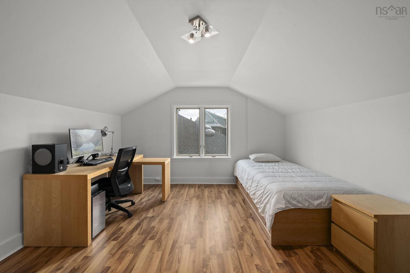 3162 Romans Avenue, Halifax, NS - Indoor