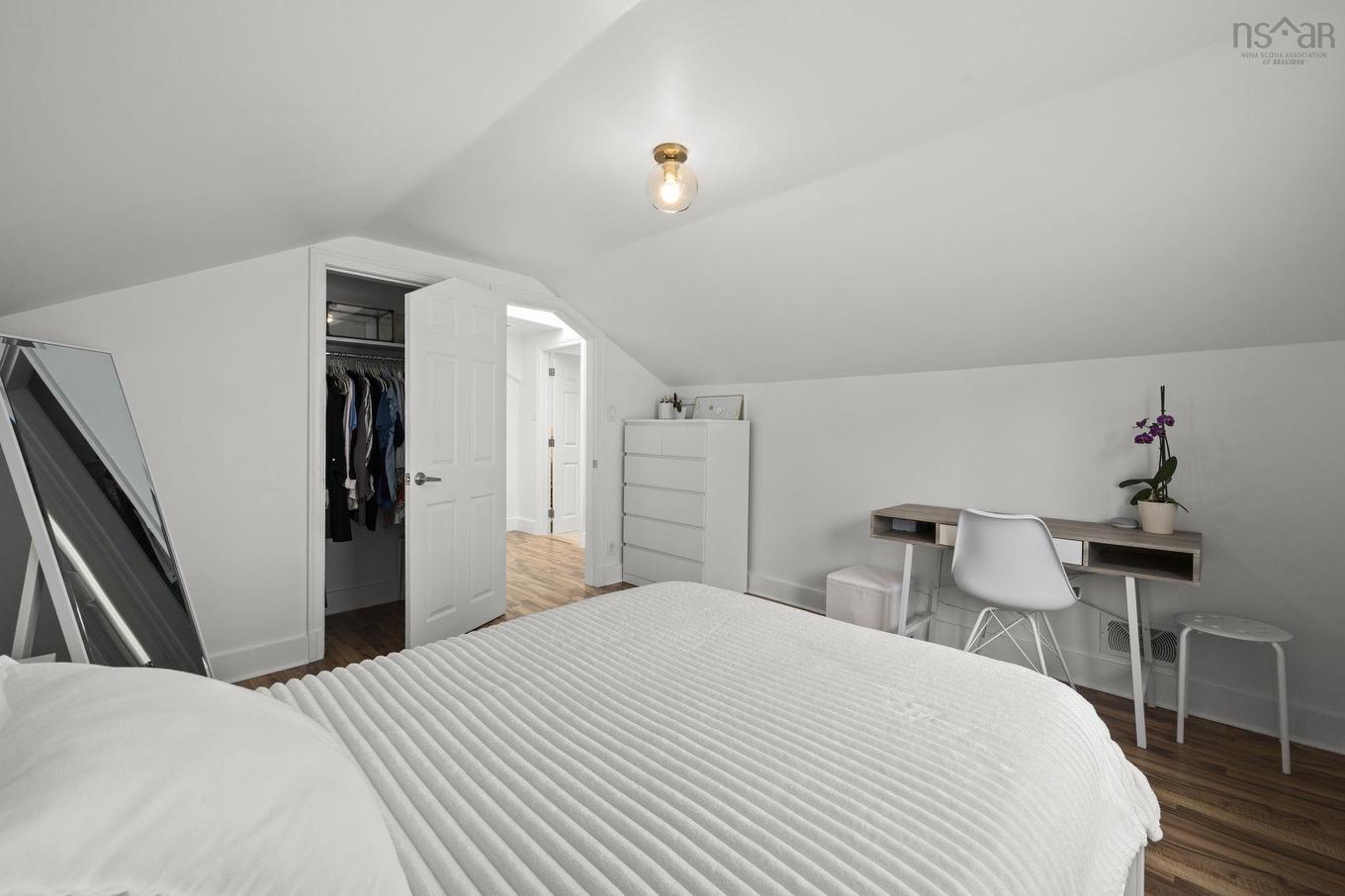 3162 Romans Avenue, Halifax, NS - Indoor Photo Showing Bedroom