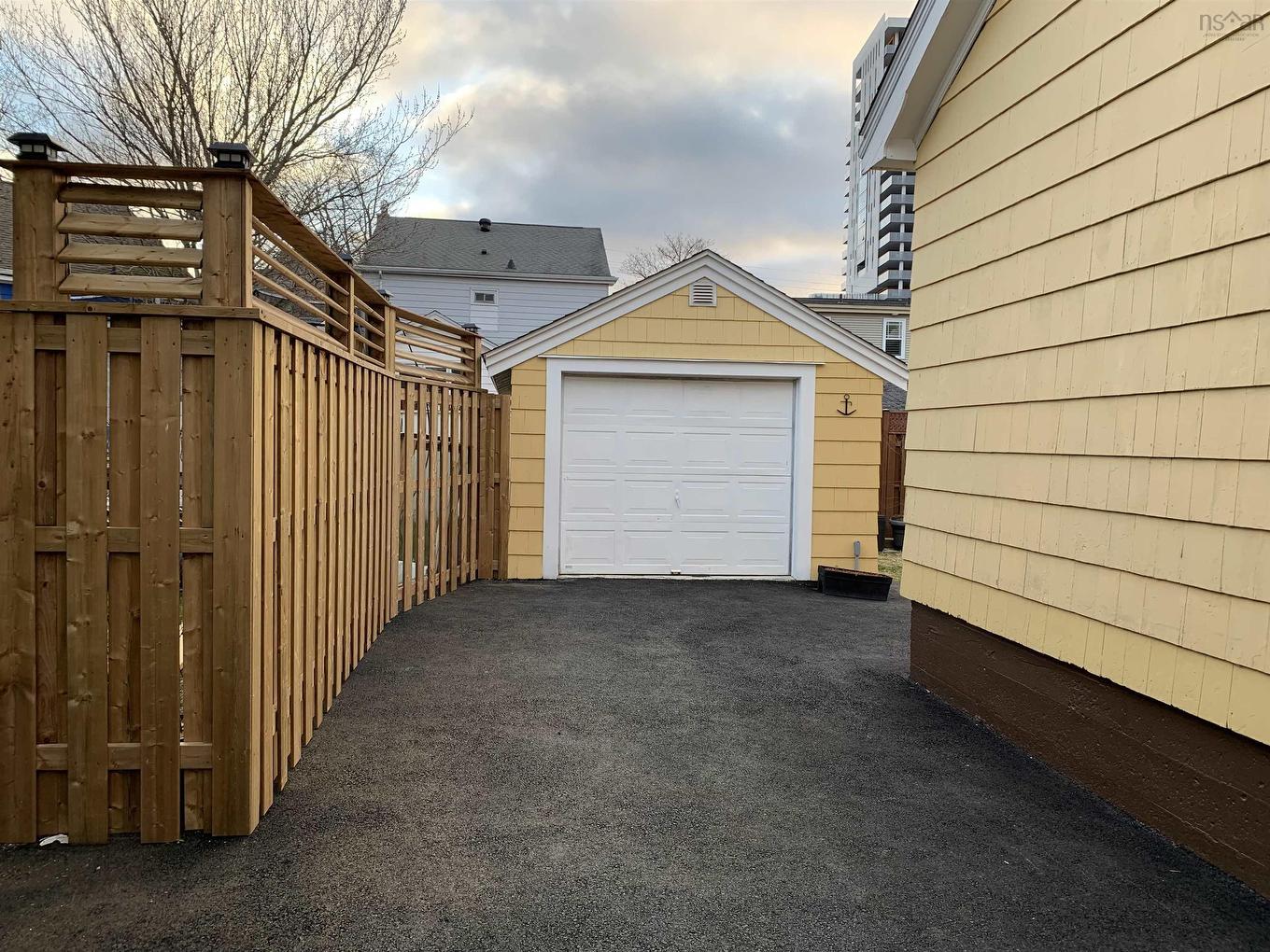 3162 Romans Avenue, Halifax, NS - Outdoor