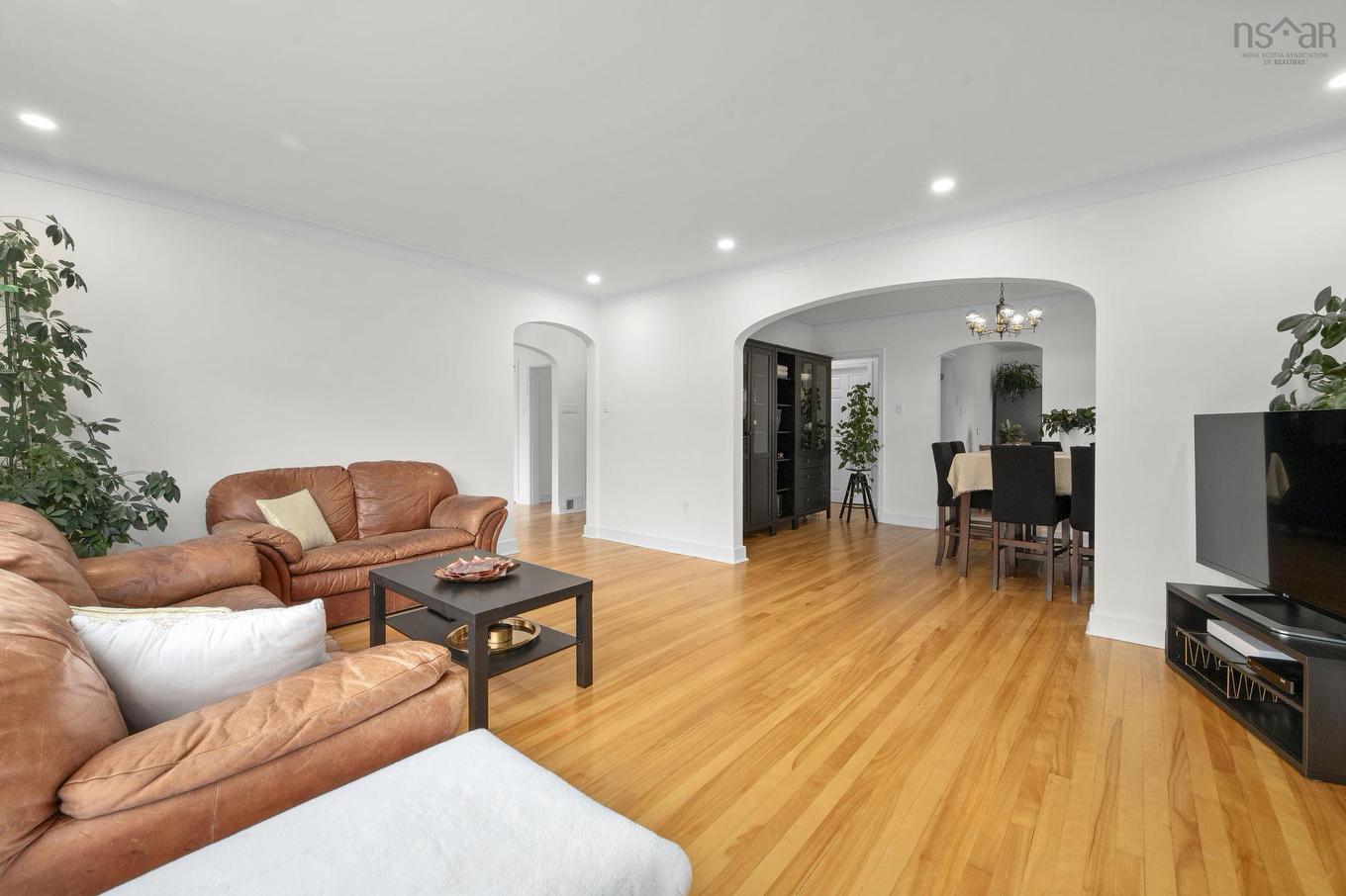 3162 Romans Avenue, Halifax, NS - Indoor Photo Showing Living Room