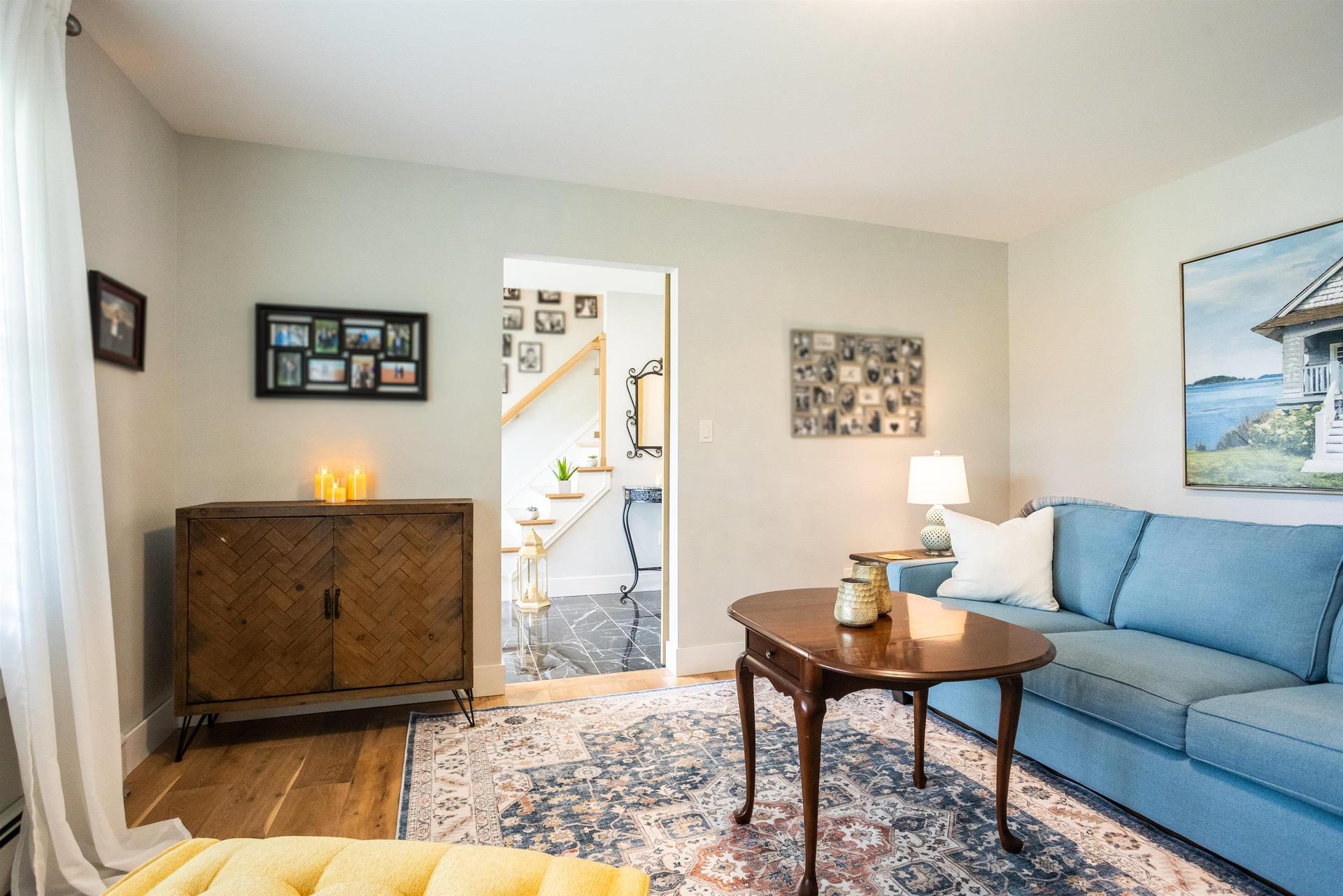 123 Beach Grove Road, Charlottetown, PE - Indoor Photo Showing Living Room