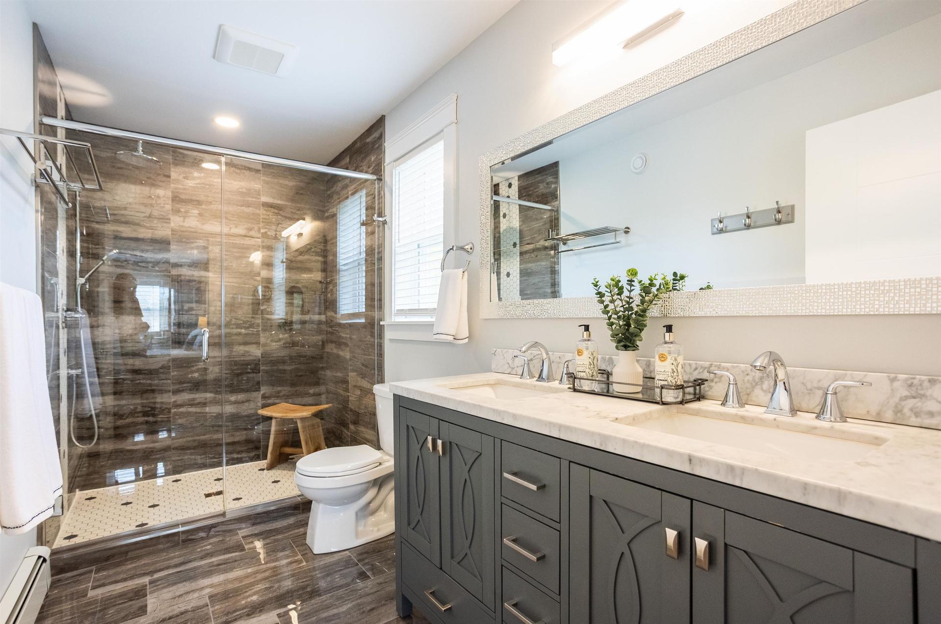 123 Beach Grove Road, Charlottetown, PE - Indoor Photo Showing Bathroom