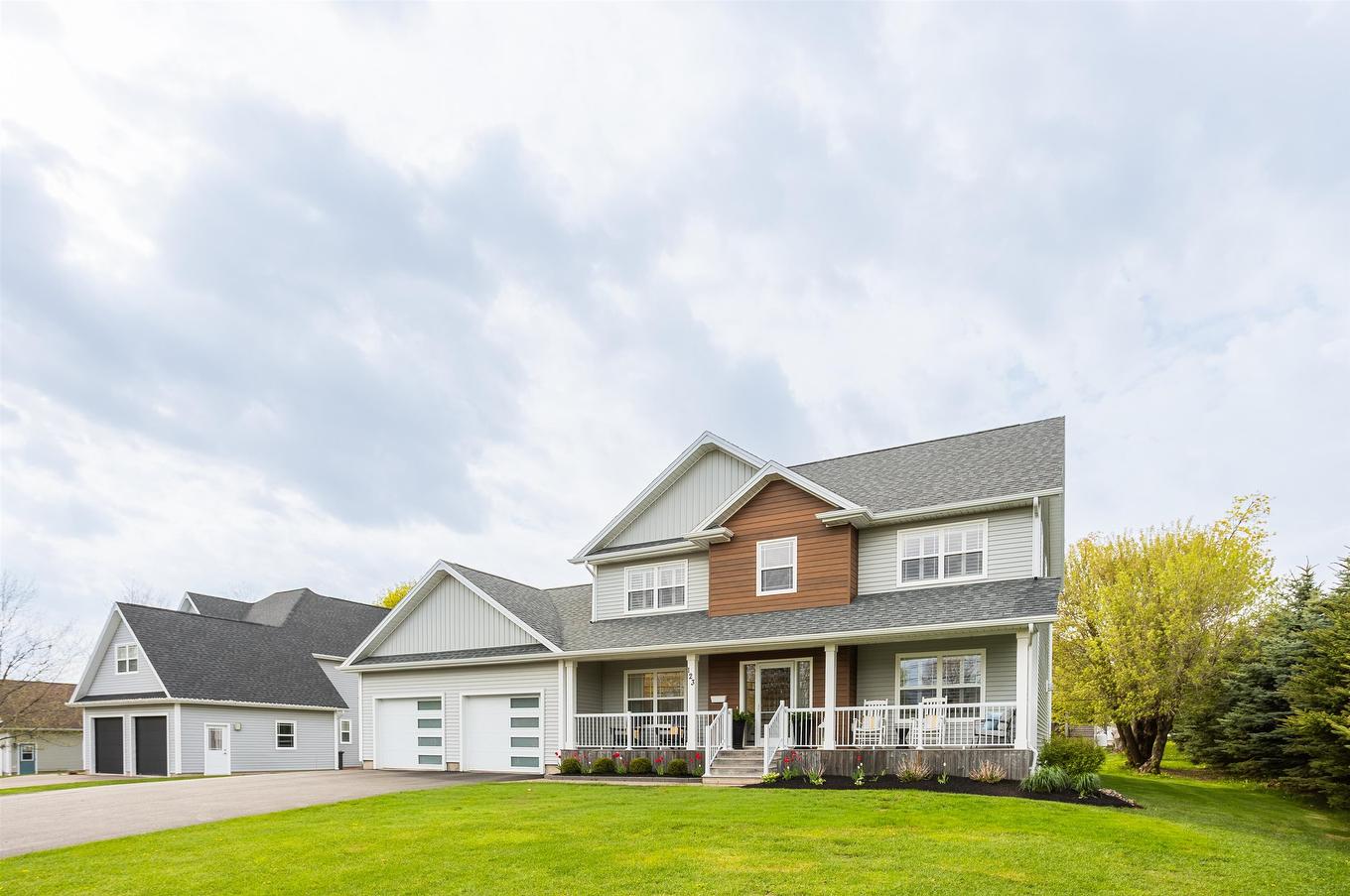 123 Beach Grove Road, Charlottetown, PE