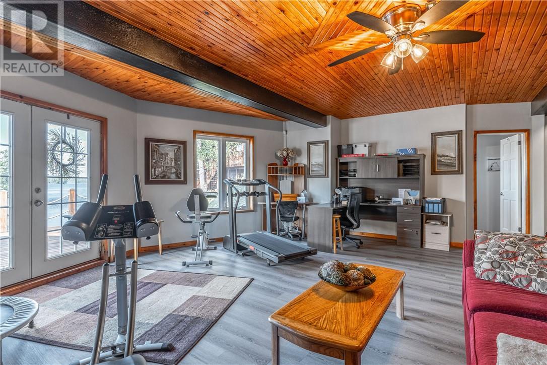 99 Curry Point, Markstay, ON - Indoor Photo Showing Other Room